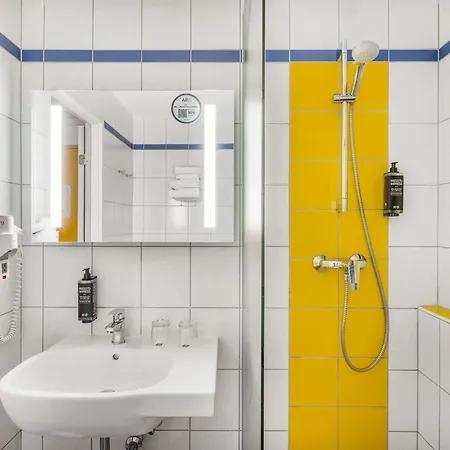 Ibis Styles 3*