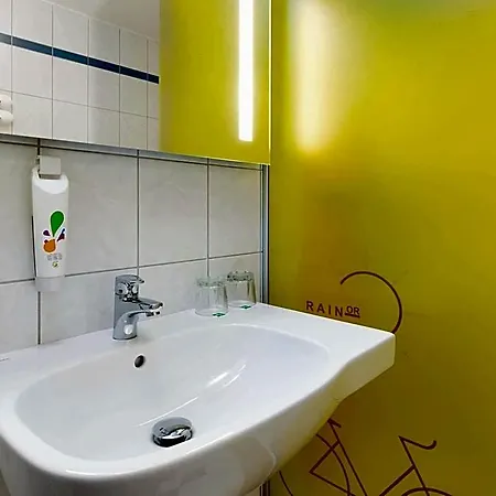 Ibis Styles 3*